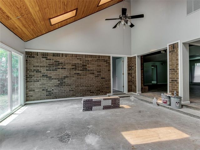 2512 Brookhaven Drive, Edmond, OK 73034