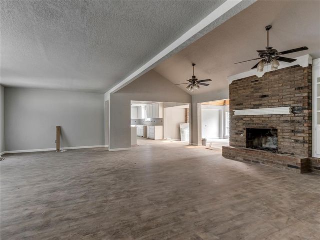 2512 Brookhaven Drive, Edmond, OK 73034