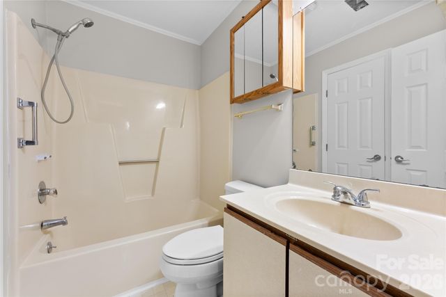 4102 Dominic Lane, Asheville, NC 28805