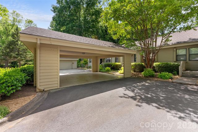 4102 Dominic Lane, Asheville, NC 28805