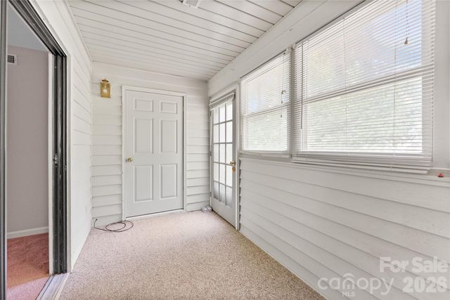 4102 Dominic Lane, Asheville, NC 28805
