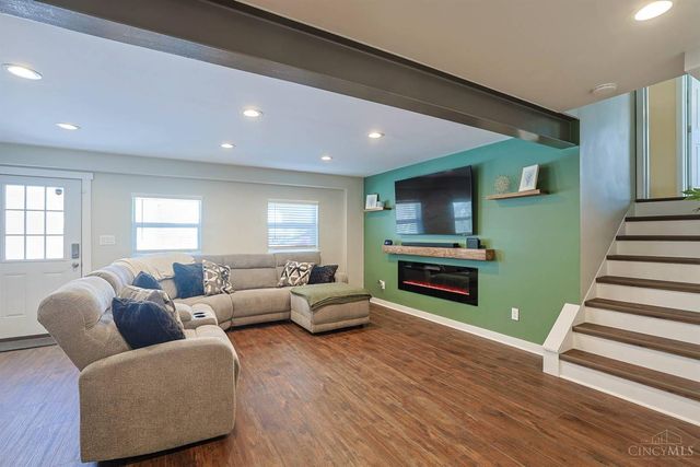 360 E State Road, Cleves, OH 45002