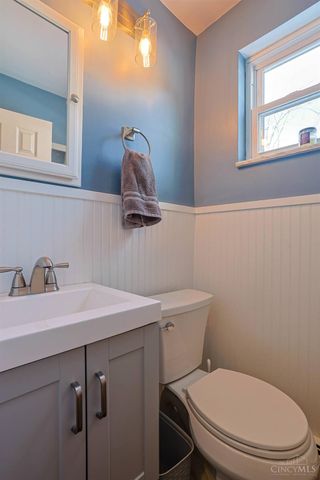 360 E State Road, Cleves, OH 45002