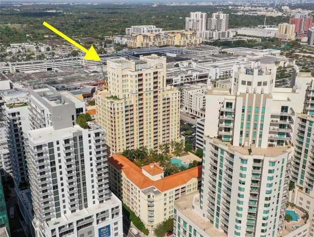 7355 SW 89th St 501N, Miami, FL 33156
