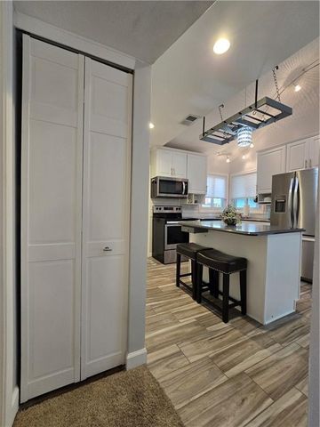 4033 Crossgate Court, Lawrence, KS 66047