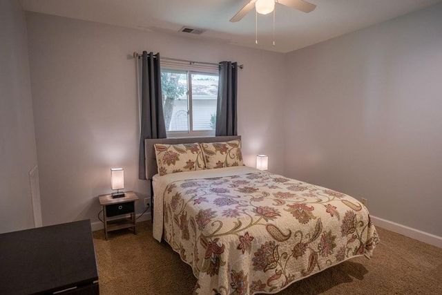 4033 Crossgate Court, Lawrence, KS 66047