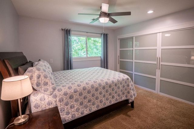 4033 Crossgate Court, Lawrence, KS 66047