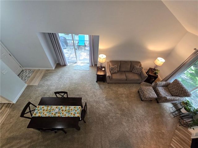 4033 Crossgate Court, Lawrence, KS 66047