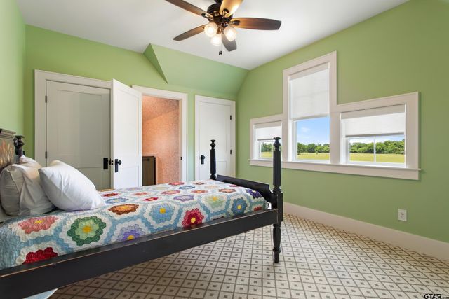 20108 CR 452, Mineola, TX 75773