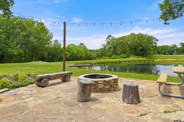 20108 CR 452, Mineola, TX 75773