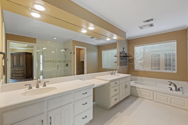 1208 Oriental Avenue, Arlington, TX 76011
