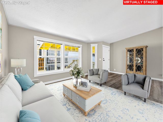 17520 Se 82ND Dr 2, Clackamas, OR 97015