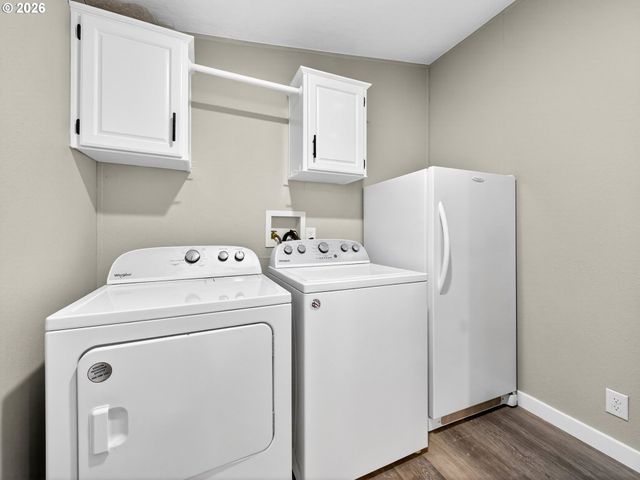 17520 Se 82ND Dr 2, Clackamas, OR 97015