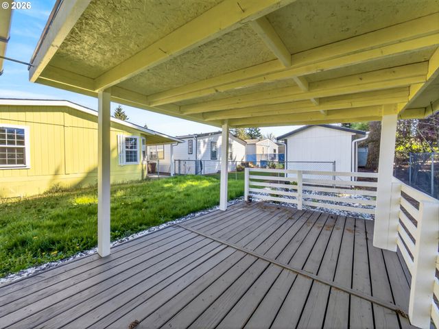 17520 Se 82ND Dr 2, Clackamas, OR 97015