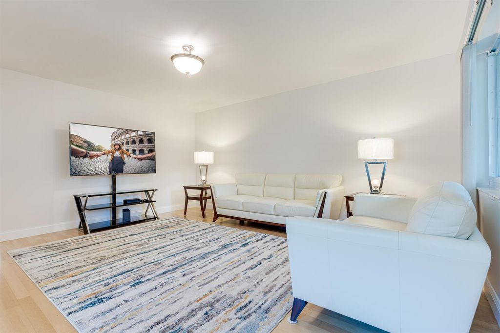 509 Capri 509, Delray Beach, FL 33484