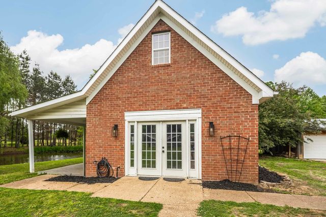 1095 CULBREATH RD, Covington, TN 38019