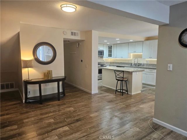 6555 E Camino 3, Anaheim, CA 92807