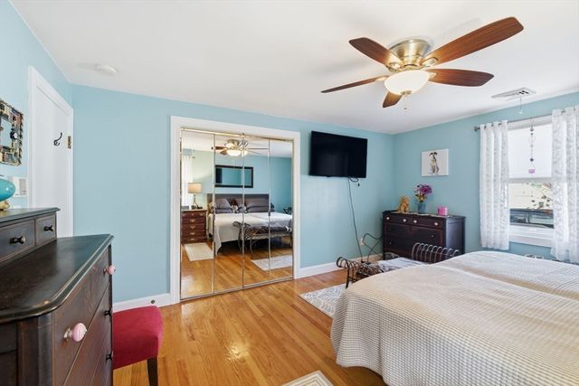 5 W Kenneth St, Lawrence, MA 01843