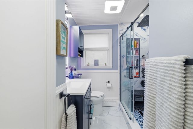 5 W Kenneth St, Lawrence, MA 01843