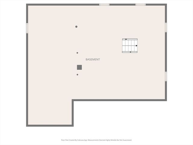 5 W Kenneth St, Lawrence, MA 01843