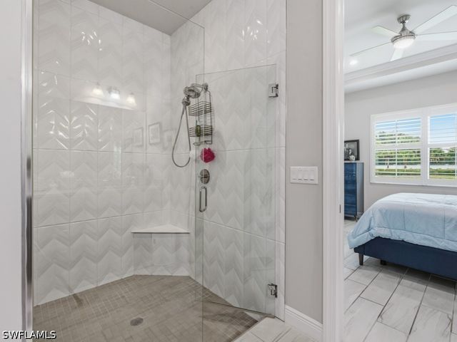8947 Saint Lucia DR, Naples, FL 34114