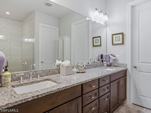 8947 Saint Lucia DR, Naples, FL 34114