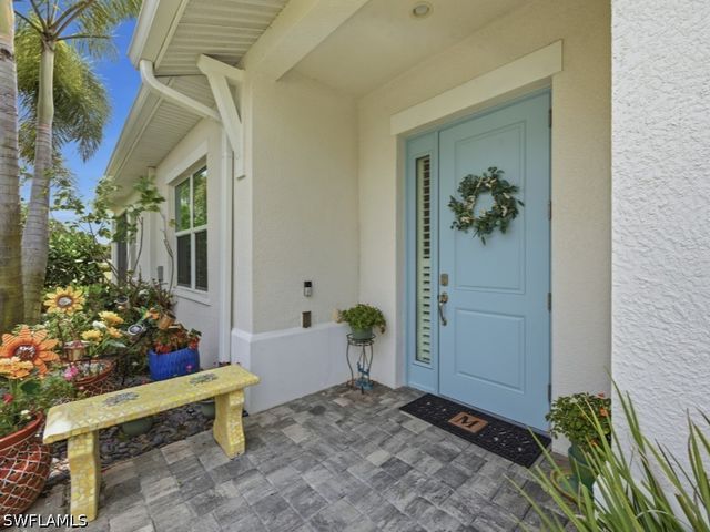8947 Saint Lucia DR, Naples, FL 34114