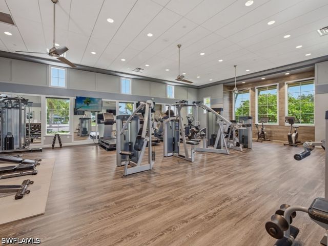 8947 Saint Lucia DR, Naples, FL 34114