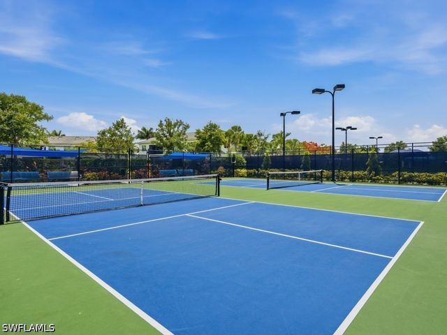 8947 Saint Lucia DR, Naples, FL 34114