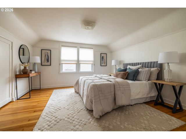 3838 Se GLENWOOD St, Portland, OR 97202