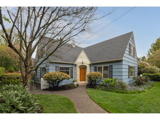 3838 Se GLENWOOD St, Portland, OR 97202