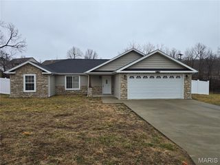220 Ridgeview Drive, St Robert, MO 65584
