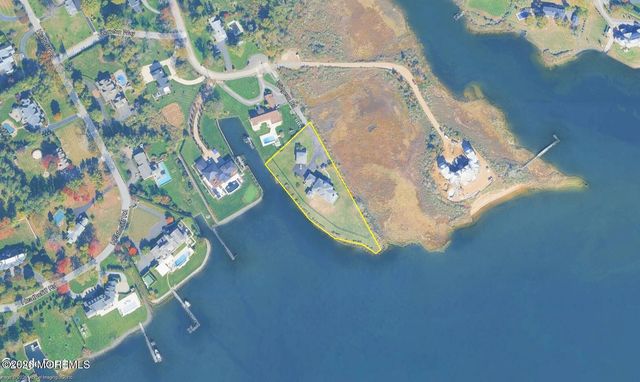 16 Broadmoor Drive, Rumson, NJ 07760