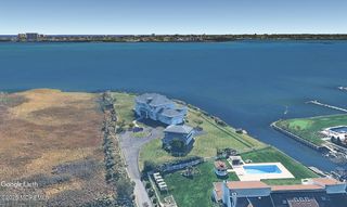 16 Broadmoor Drive, Rumson, NJ 07760