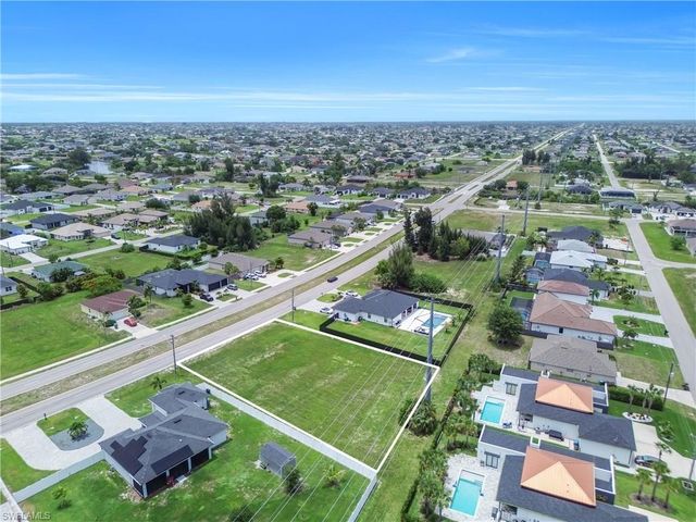 241 El Dorado BLVD S, Cape Coral, FL 33991
