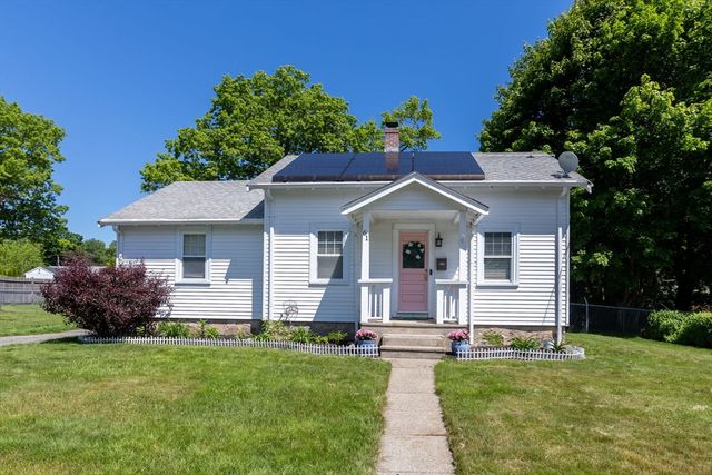 61 Columbus Ave, Easton, MA 02356