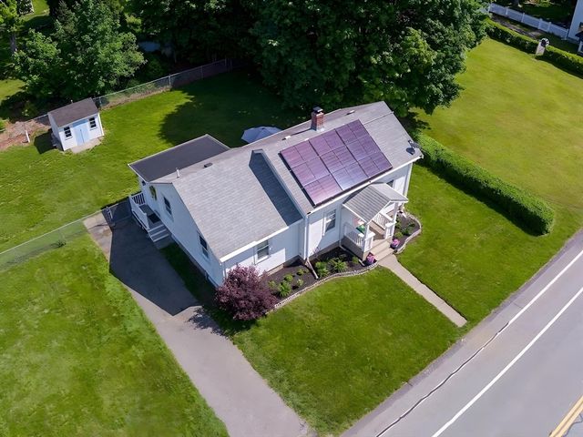 61 Columbus Ave, Easton, MA 02356