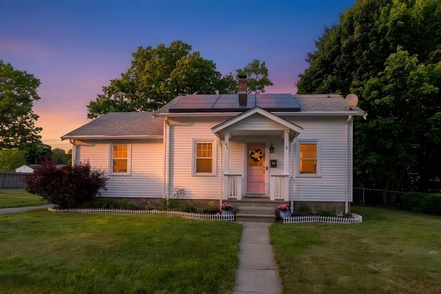 61 Columbus Ave, Easton, MA 02356