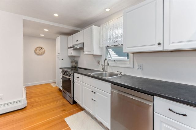 61 Columbus Ave, Easton, MA 02356