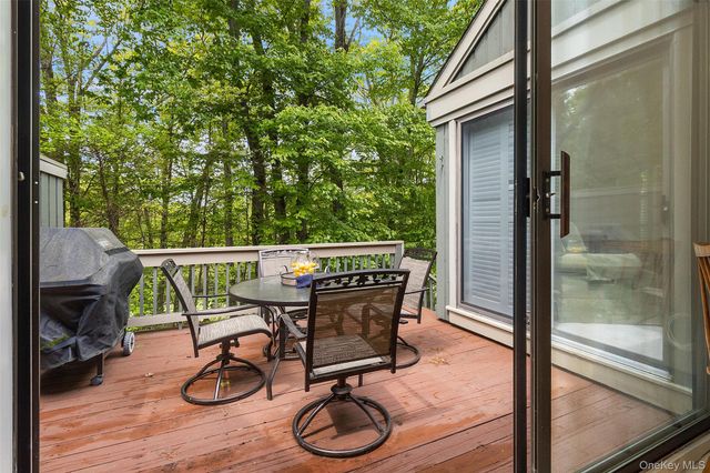 567 Heritage Hills B, Somers, NY 10589