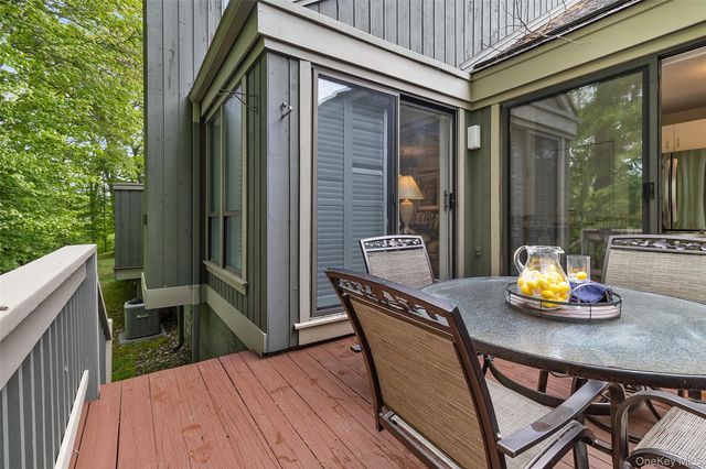 567 Heritage Hills B, Somers, NY 10589