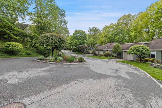 567 Heritage Hills B, Somers, NY 10589