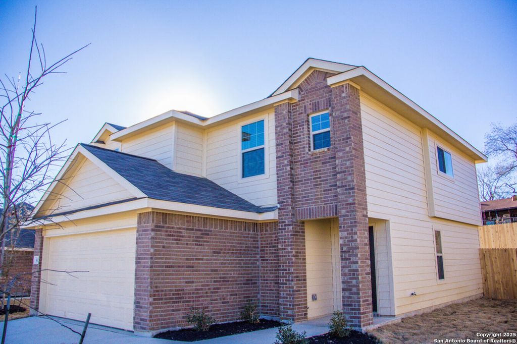 8619 Tesoro Hills, San Antonio, TX 78242