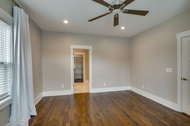 2215 11th Ave, N, Nashville, TN 37208