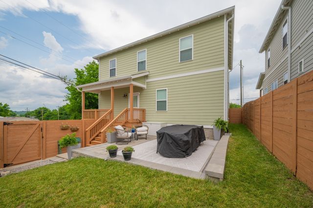 2215 11th Ave, N, Nashville, TN 37208