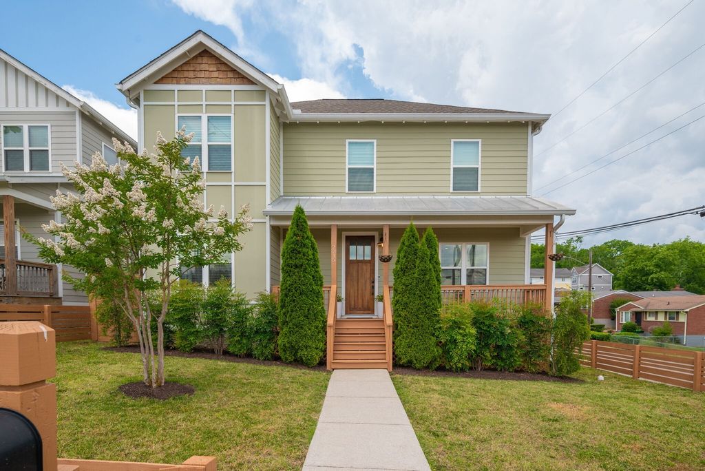 2215 11th Ave, N, Nashville, TN 37208