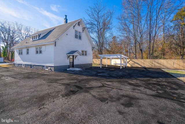 528 W MAIN ST, Millville, NJ 08332