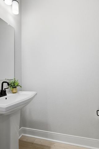 13832 Wembley Bend Way, Fort Worth, TX 76008