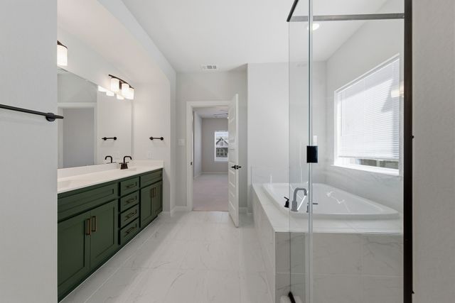 13832 Wembley Bend Way, Fort Worth, TX 76008