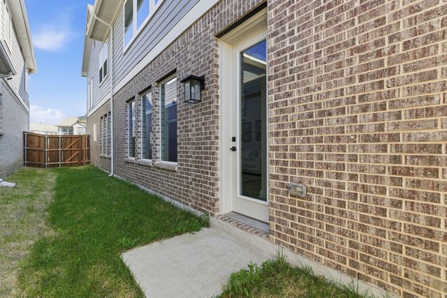 13832 Wembley Bend Way, Fort Worth, TX 76008